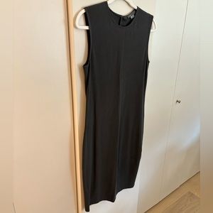 Vince Mid-length dress M